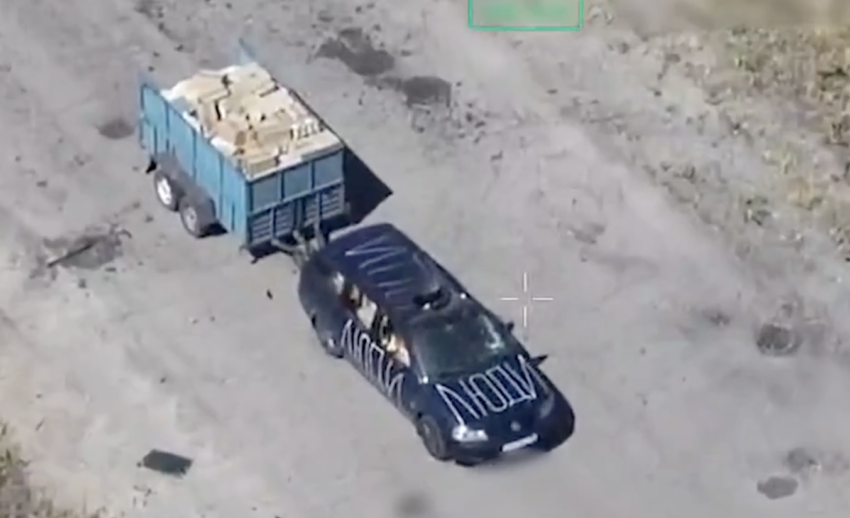 Атаку ВСУ на колонну с гуманитарной помощью у Алешек сняли на видео