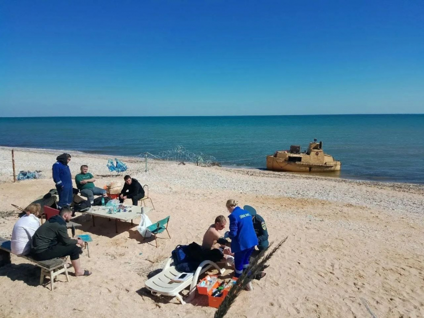 После ЧП с сухогрузом в Азовском море есть риск разлива топлива