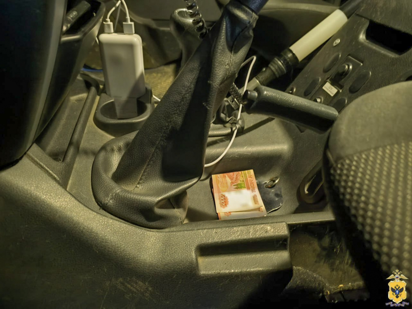 Пьяный москвич попытался купить молчание полицейского в Геническе 