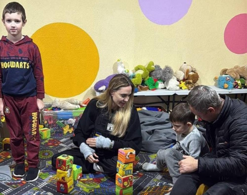 Соловьев: Джоли после поездки в Херсон внесли в базу «Миротворец» — так ли это