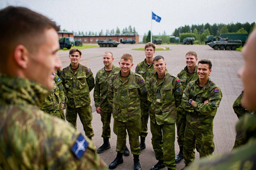 ВС РФ на Днепре в Херсонской области воюет в основном с иностранными наёмниками