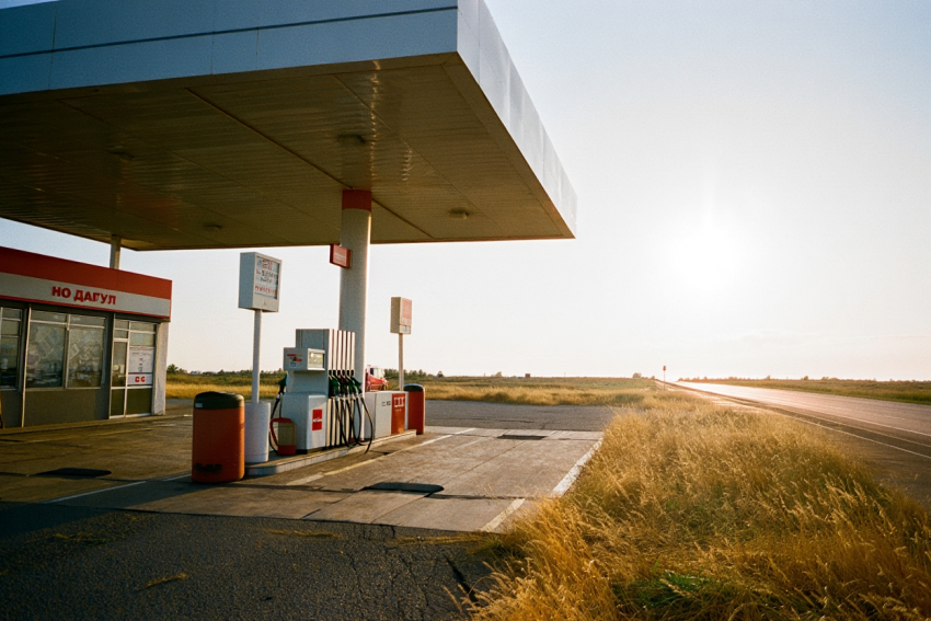 Бензин на подконтрольной Киеву части Херсонщины оказался вдвое дороже