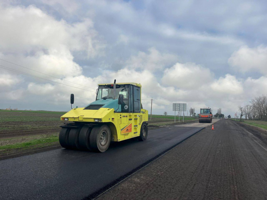 Стало известно, сколько денег в этом году потратили на дороги в Херсонщине