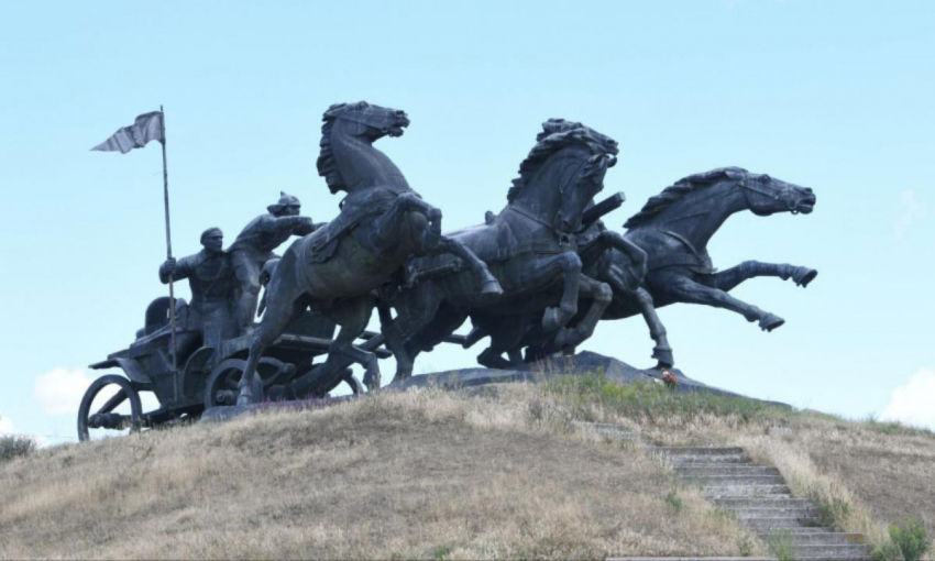 Каховская «Тачанка» вошла в список культурного наследия России