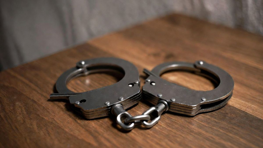 В Херсоне девушка обнаружила мертвого боевика ВСУ на улице