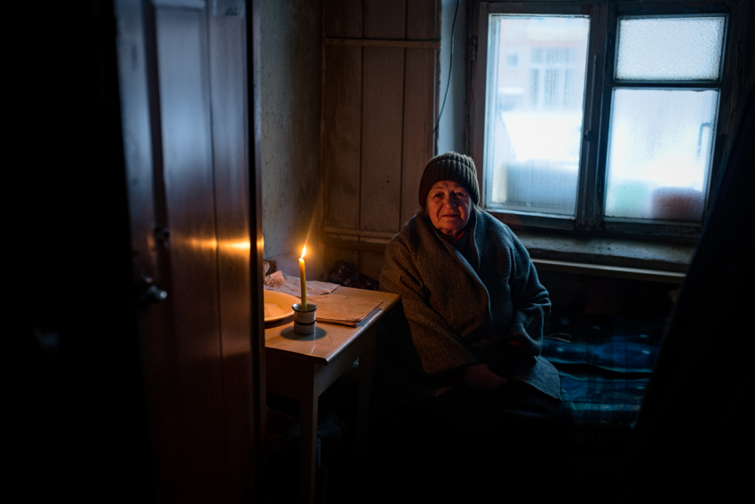 В Скадовске и соседних селах с 23 декабря нет воды и света, власти молчат