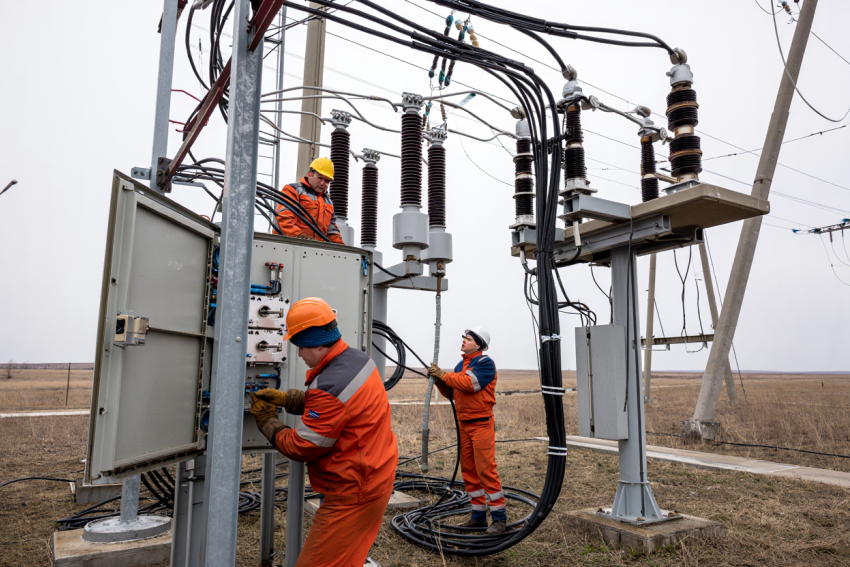 Из-за удара ВСУ по подстанции Запорожья 50 тысяч жителей Херсонщины остались без света