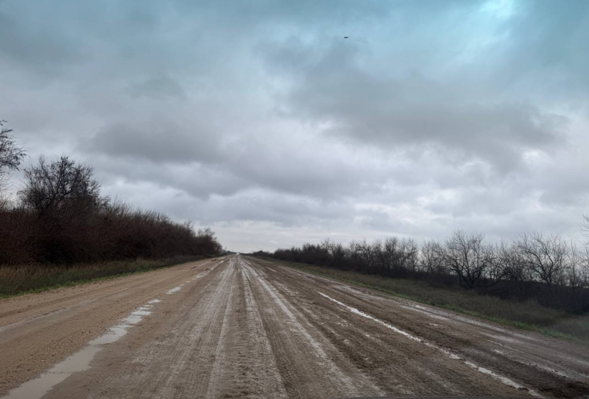 Водители пожаловались на плачевное состояние трассы Скадовск – Каланчак