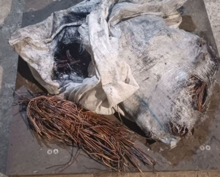 В Геническе строитель украл с объекта кабеля на 100 тысяч рублей