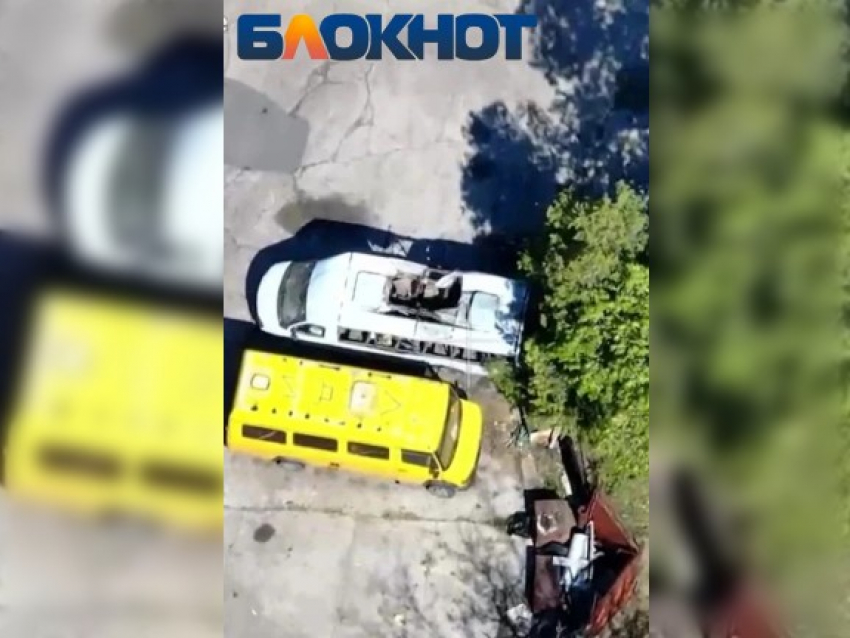Украинские боевики прицельно ударили по машине в Новой Каховке