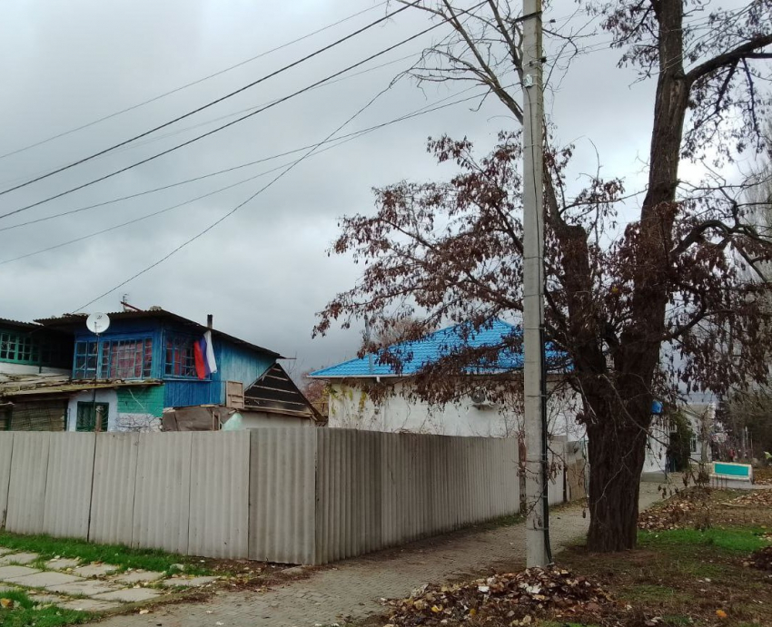 Ночью и днем украинские боевики били по мирным селам Херсонщины