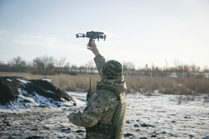 В Херсонской области боец спас от украинского FPV-дрона своих сослуживцев