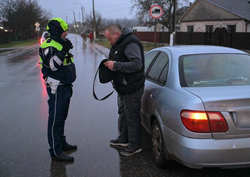 В Херсонской области 25 водителей ездили без водительского удостоверения