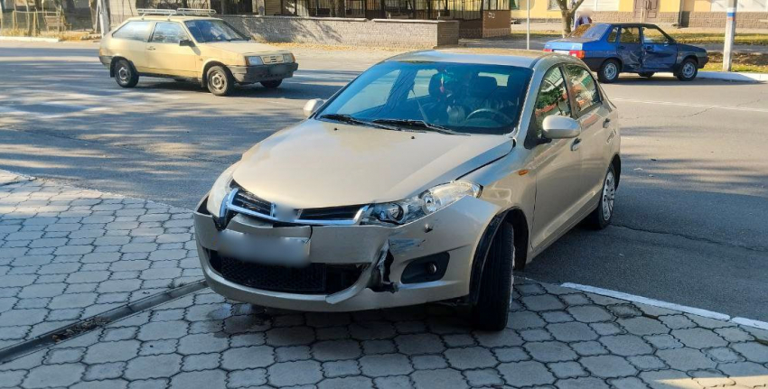 В Новой Каховке пострадала пассажирка в ДТП на улице Горького