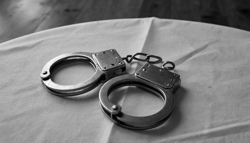 Херсонка домогалась своего малолетнего сына и распространяла порно