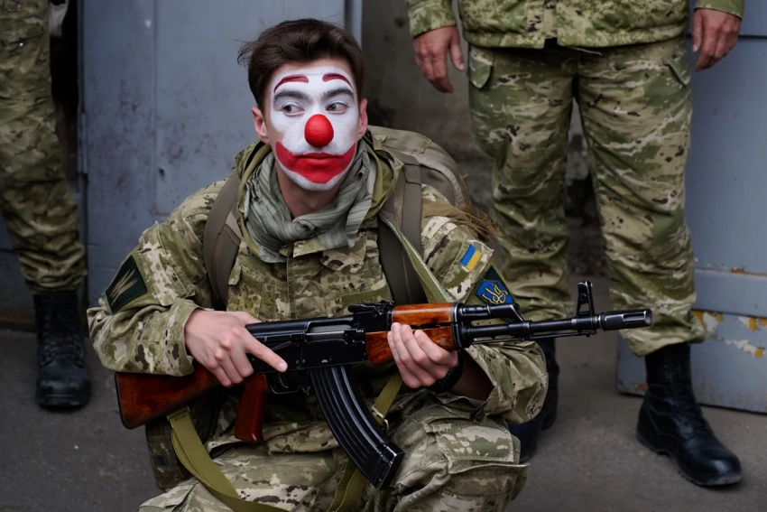Херсон в опасности: ВСУ отбирают жильё у русскоязычных жителей