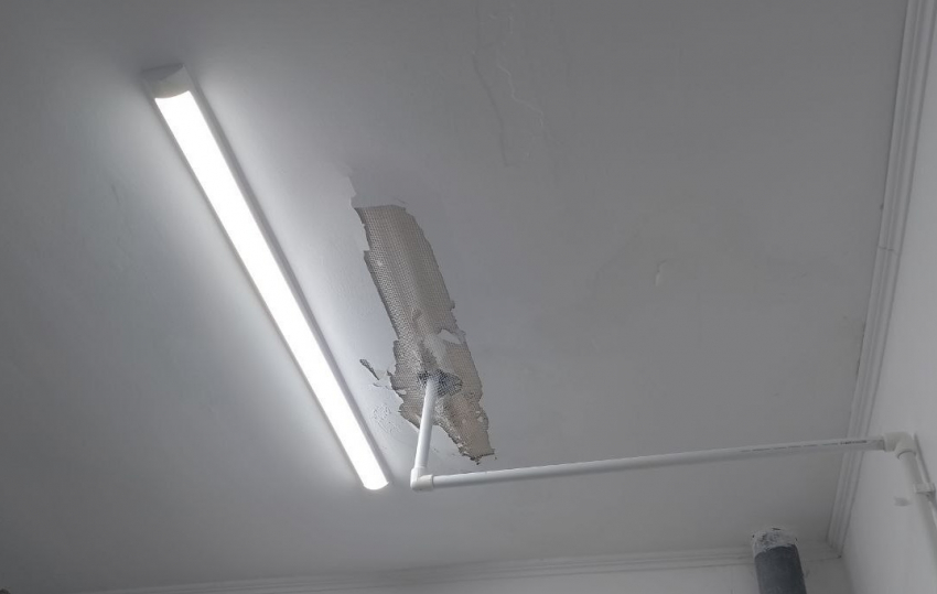 Срыв контракта оставил Тавричанскую школу непригодной для обучения