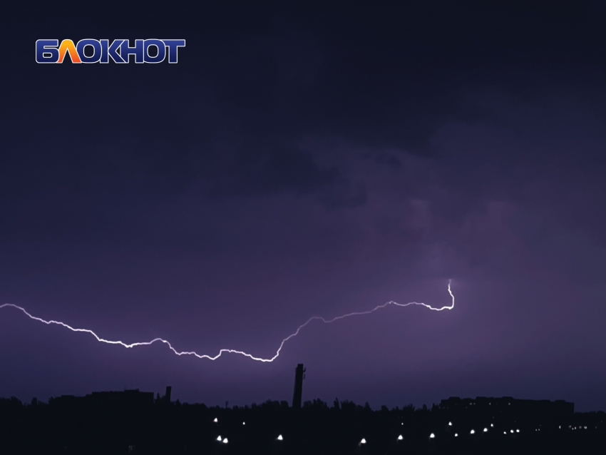 Грозы и шквалы: 5 октября Херсонскую область накроет мощный атмосферный фронт